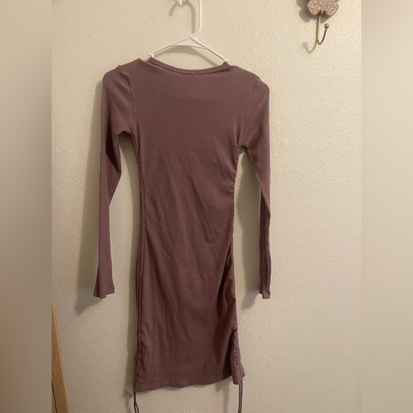 🍇NWT Adika Ribbed Cinched Sides Bodycon Dress🍇 - Picture 8 of 9